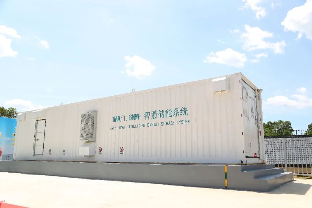 湘儲(chǔ)代表，威勝電氣助力湖南首個(gè)MWh級(jí)大型用戶側(cè)儲(chǔ)能電站正式投運(yùn)